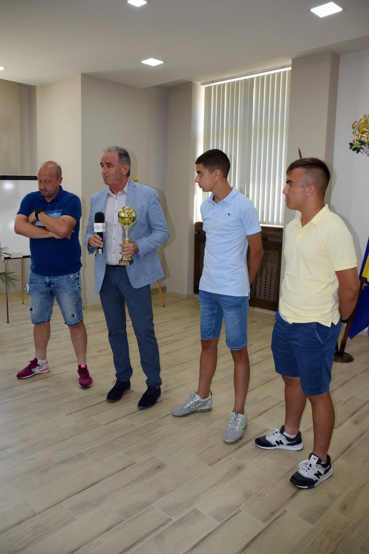 Среща на футболистите с д-р Христо Грудев 